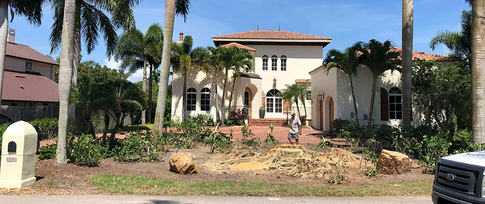 We removed trees from this property in Fort Myers, FL.